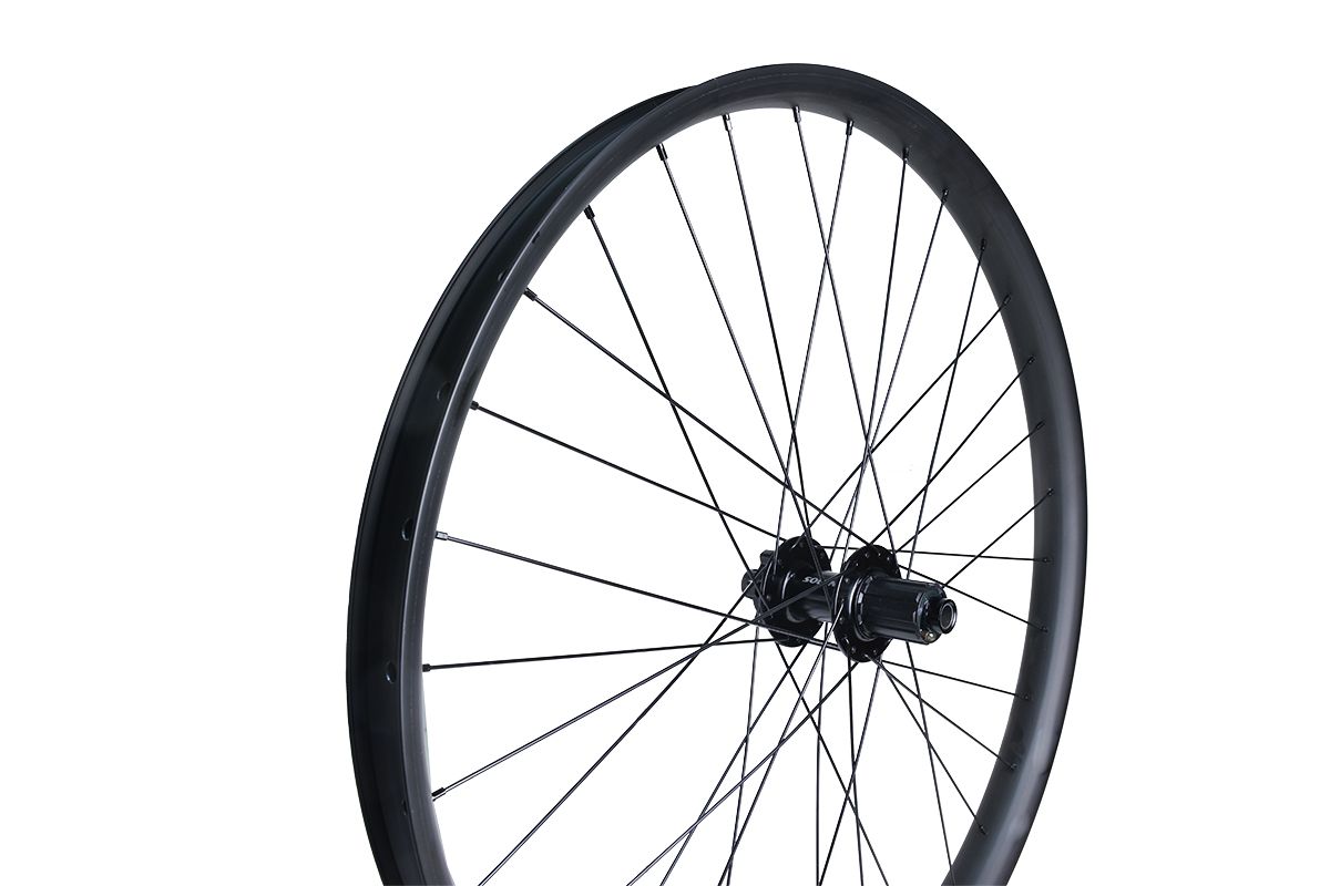 Колесо 27.5&quot;MTB заднее, под кассету на 9-10 передач, двойной обод Citron DP-40 27,5&quot; 32H, втулка Solon DH909TR 32H Disc 142*12мм, 2 промподшипника, крепление IS6, черный